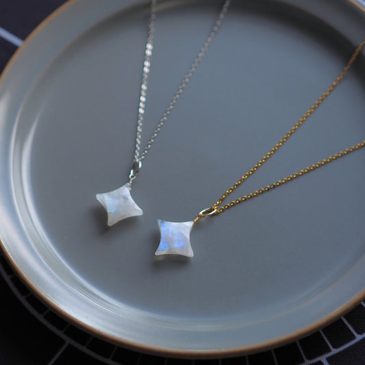 ムーンストーン トゥインクル ペンダント/天然石アクセサリー