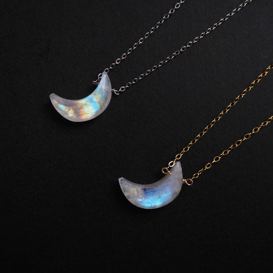 ムーンストーン 三日月ペンダント/天然石アクセサリー