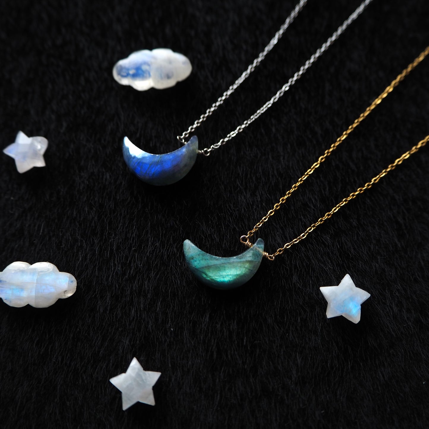 ラブイラドライト 三日月ペンダント/天然石アクセサリー