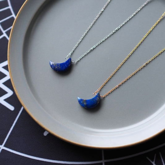 ラピスラズリ 三日月ペンダント/天然石アクセサリー
