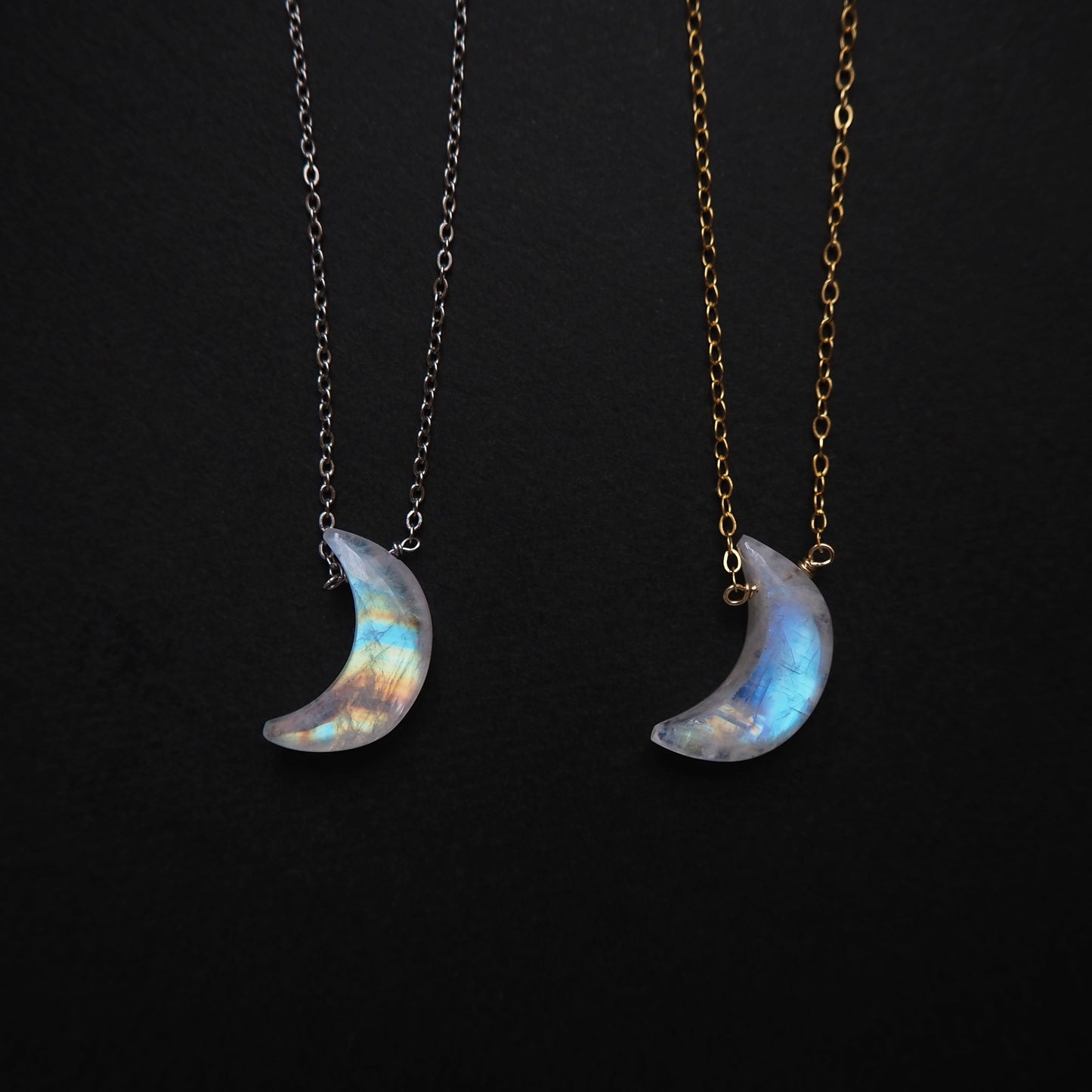 ムーンストーン 三日月ペンダント/天然石アクセサリー