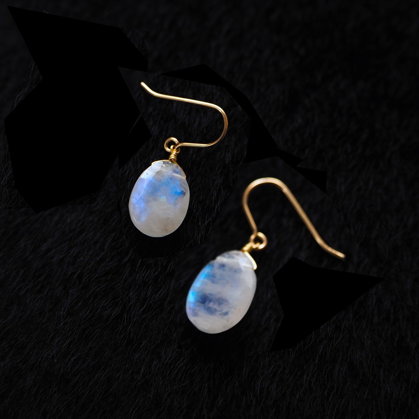 白夜の耳飾り/天然石アクセサリー