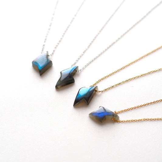 ―閃光 ―Lightning /天然石アクセサリー