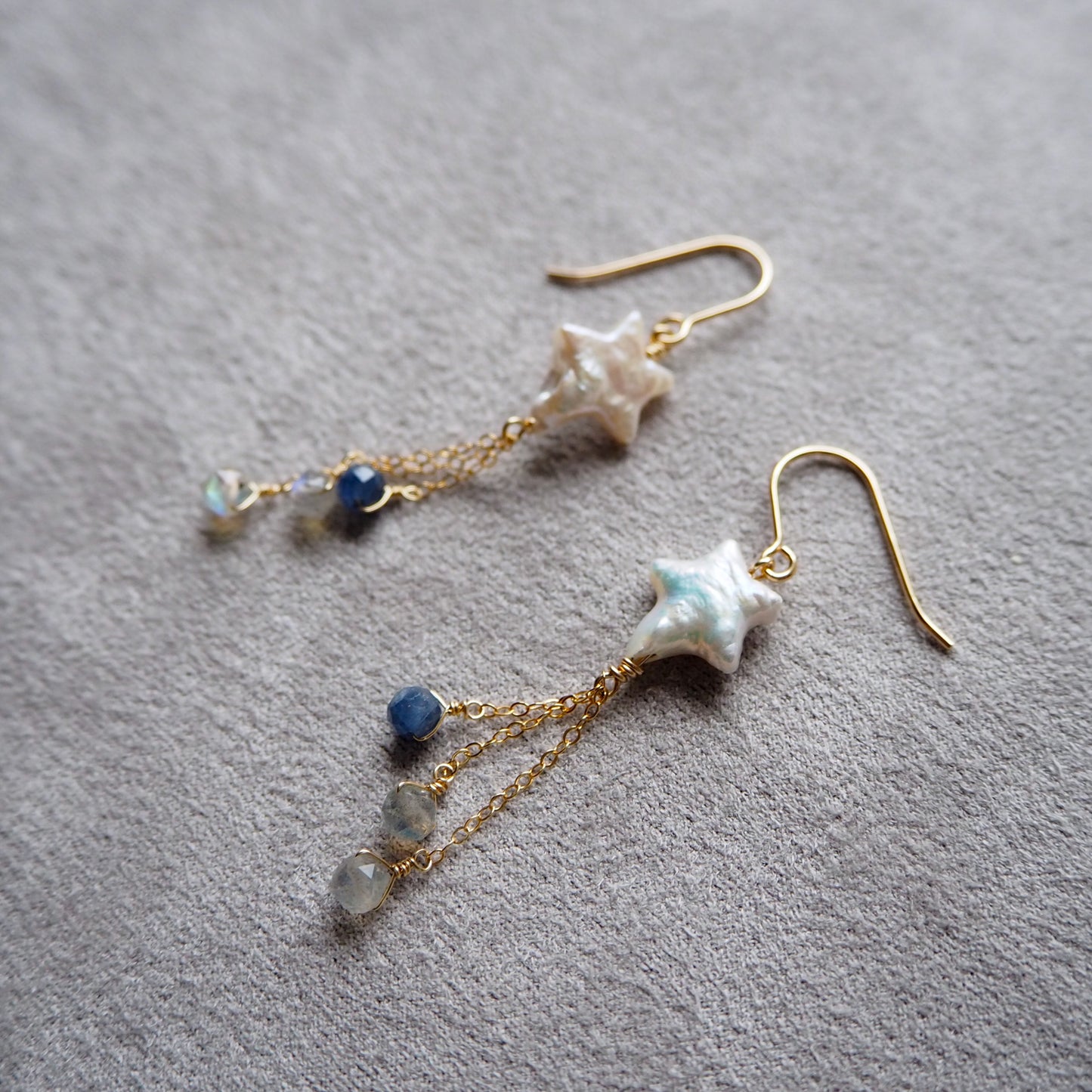 流れ星 パール耳飾り