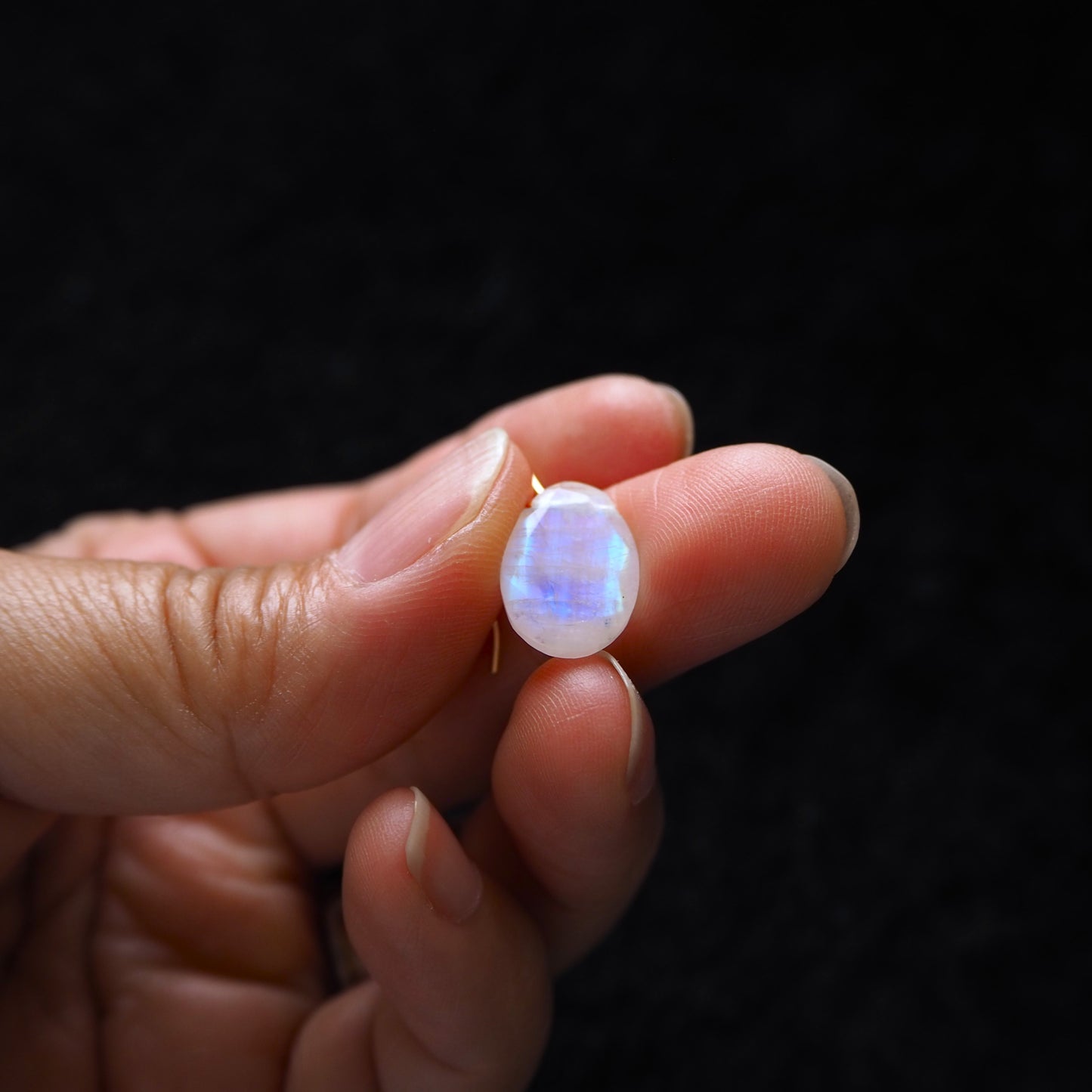白夜の耳飾り/天然石アクセサリー