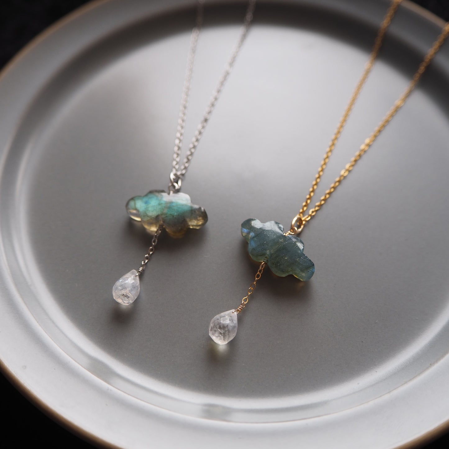 ラブラドライト 雲ペンダント/天然石アクセサリー