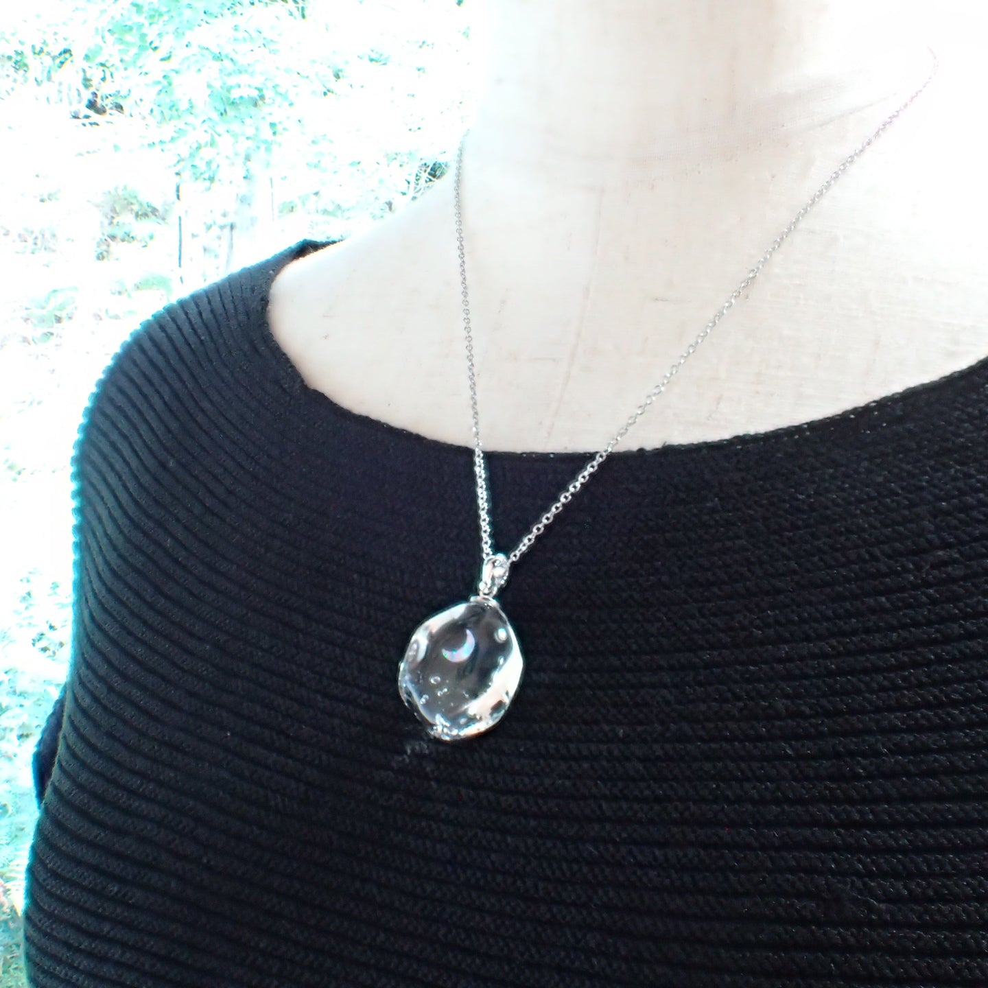 「月の氷」ガラスペンダント