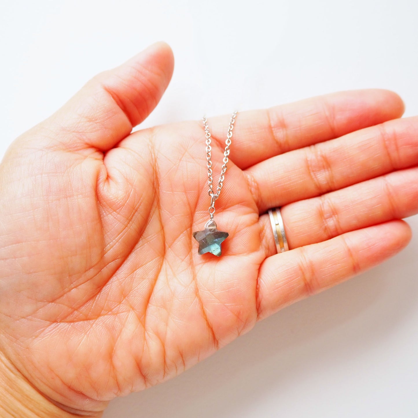 ラブラドライト 星ペンダント 10mm/天然石アクセサリー