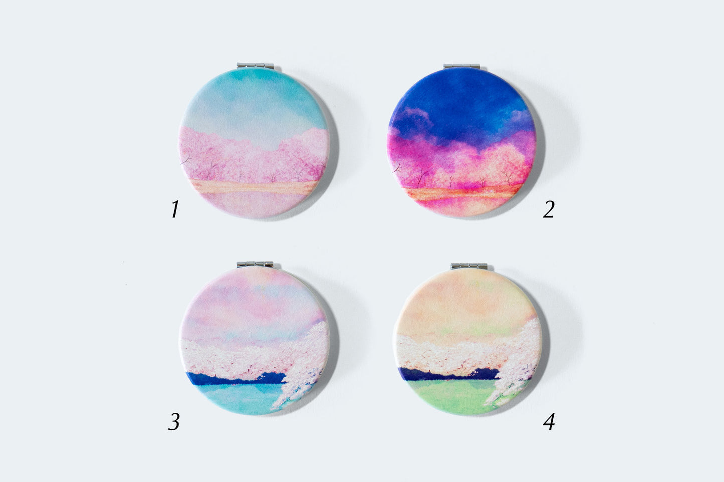 桜の景色を描いた、コンパクトミラー