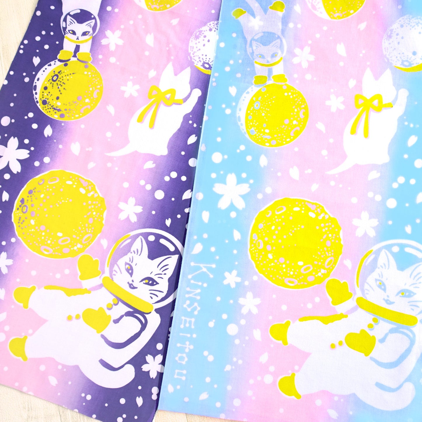 白猫マイカの綿100%手ぬぐい|「月の戯れ 夜桜」手捺染(てなっせん)