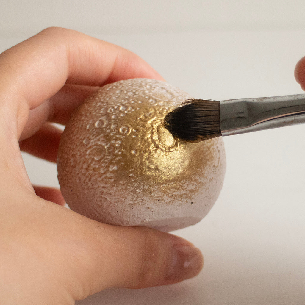 tiny moon stone | 月のアロマストーンオブジェ