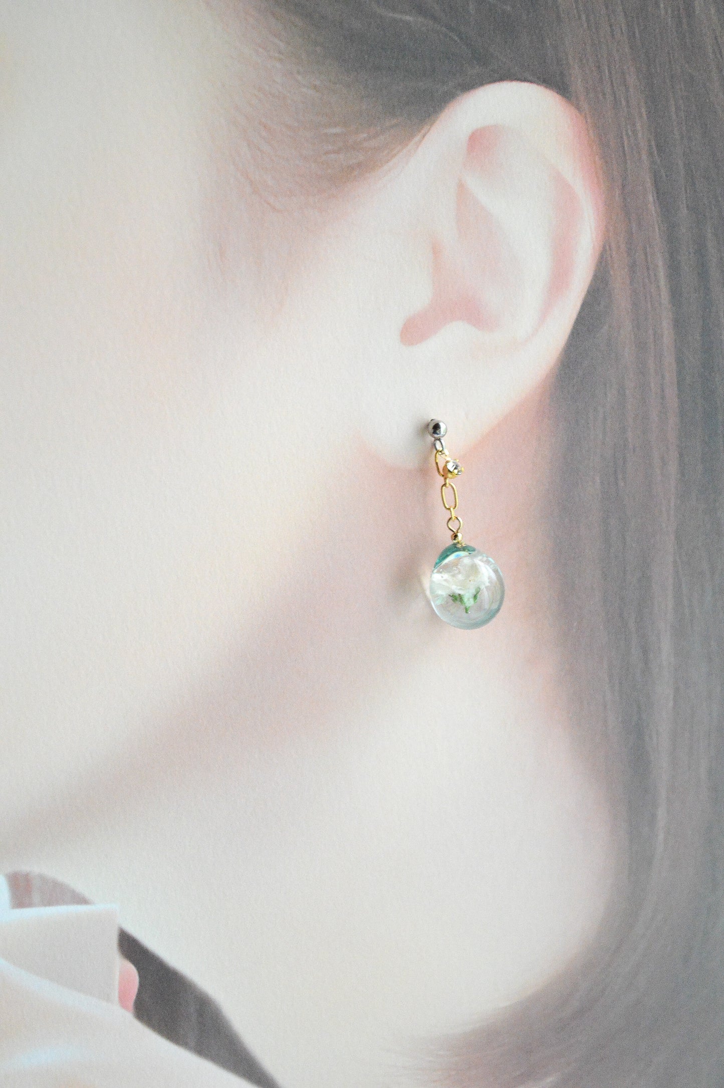 ころんとしたカスミ草のイヤリングorピアス