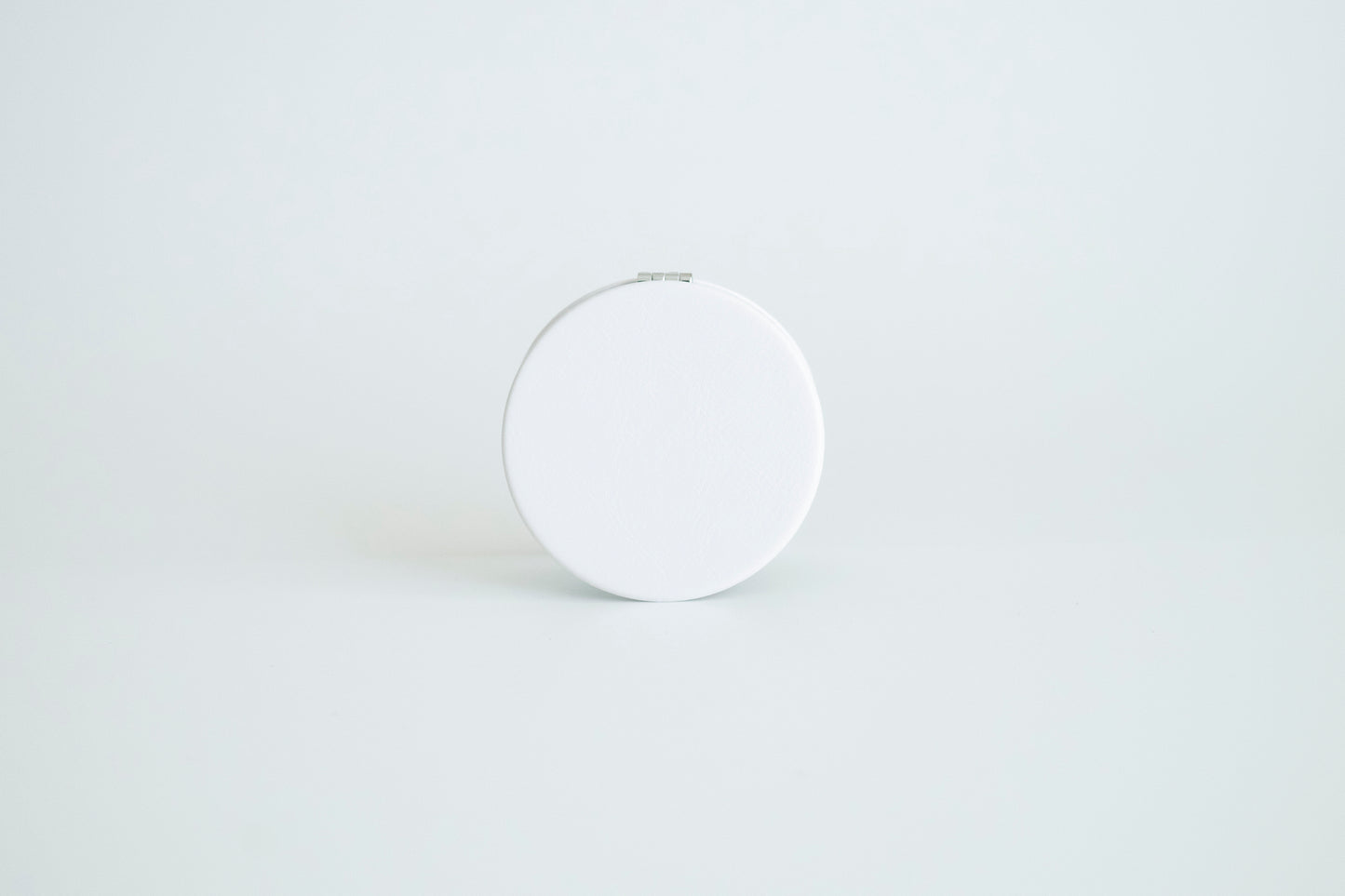 東京タワーの景色を描いた、コンパクトミラー