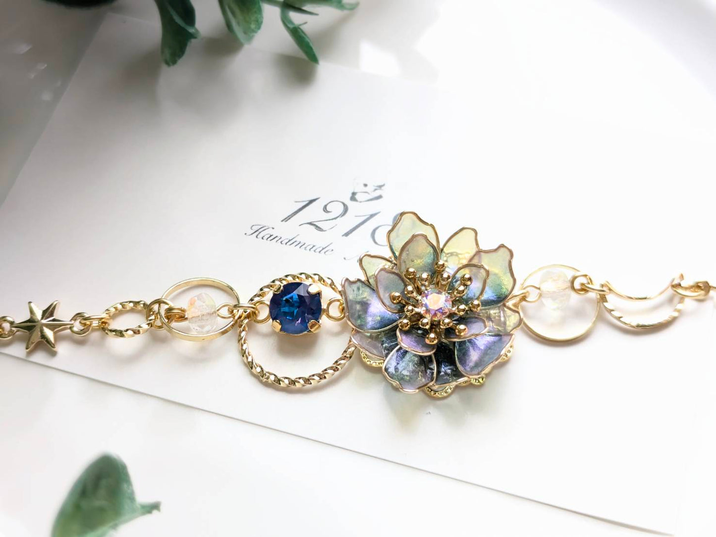 夜明けの色に染まる花 ブレスレット