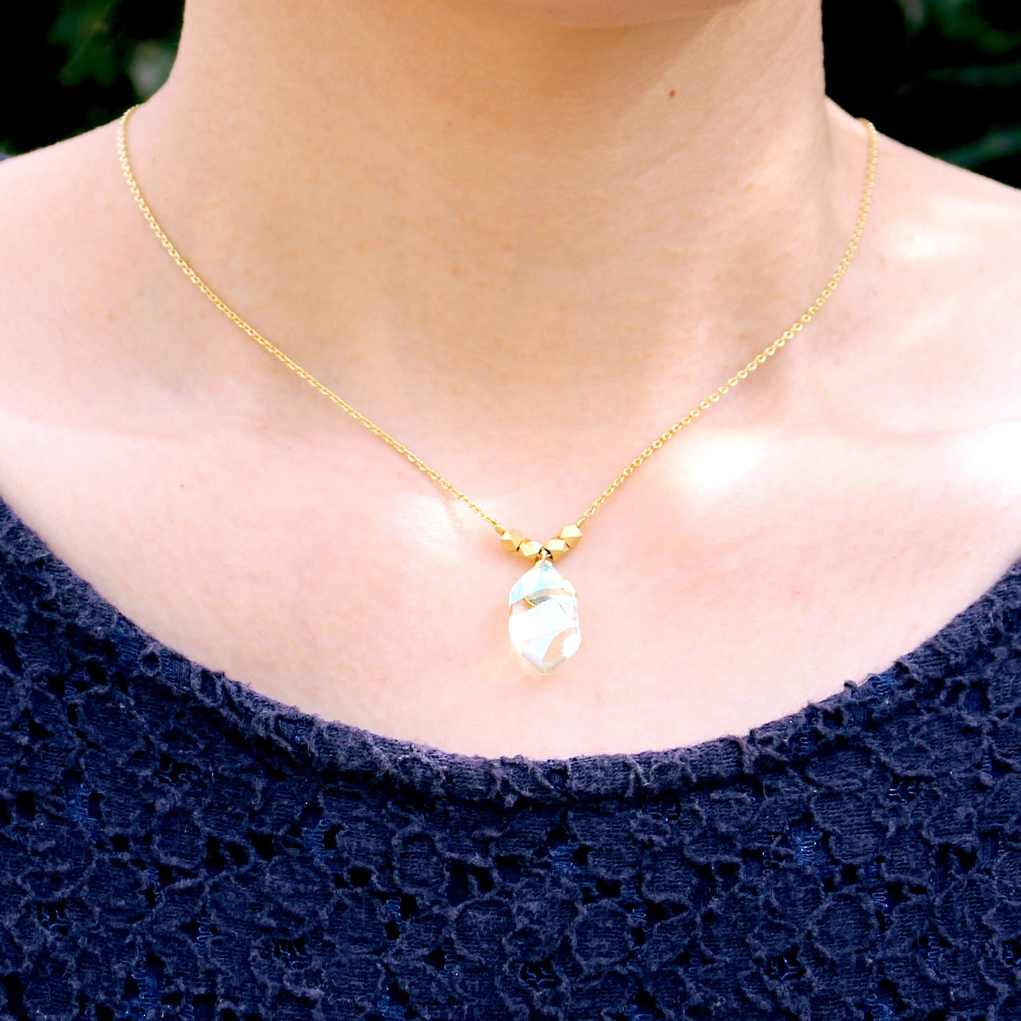 氷石glass ネックレス~ clear / blue ~