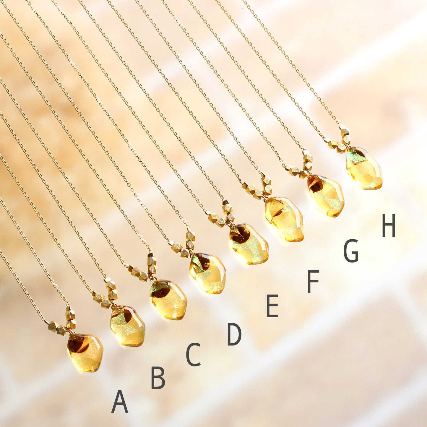 氷石glass ネックレス ~月下~