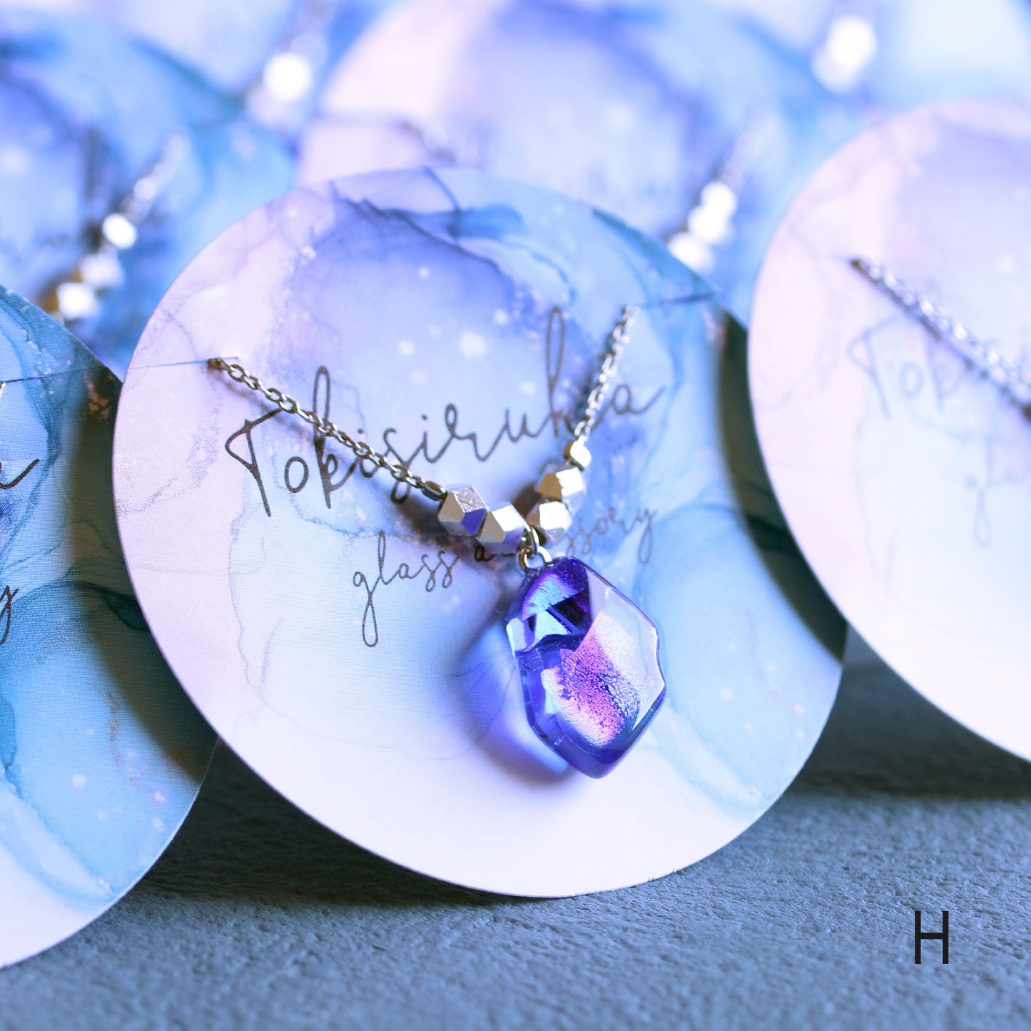 氷石glass ネックレス ~ 紫雲 ~