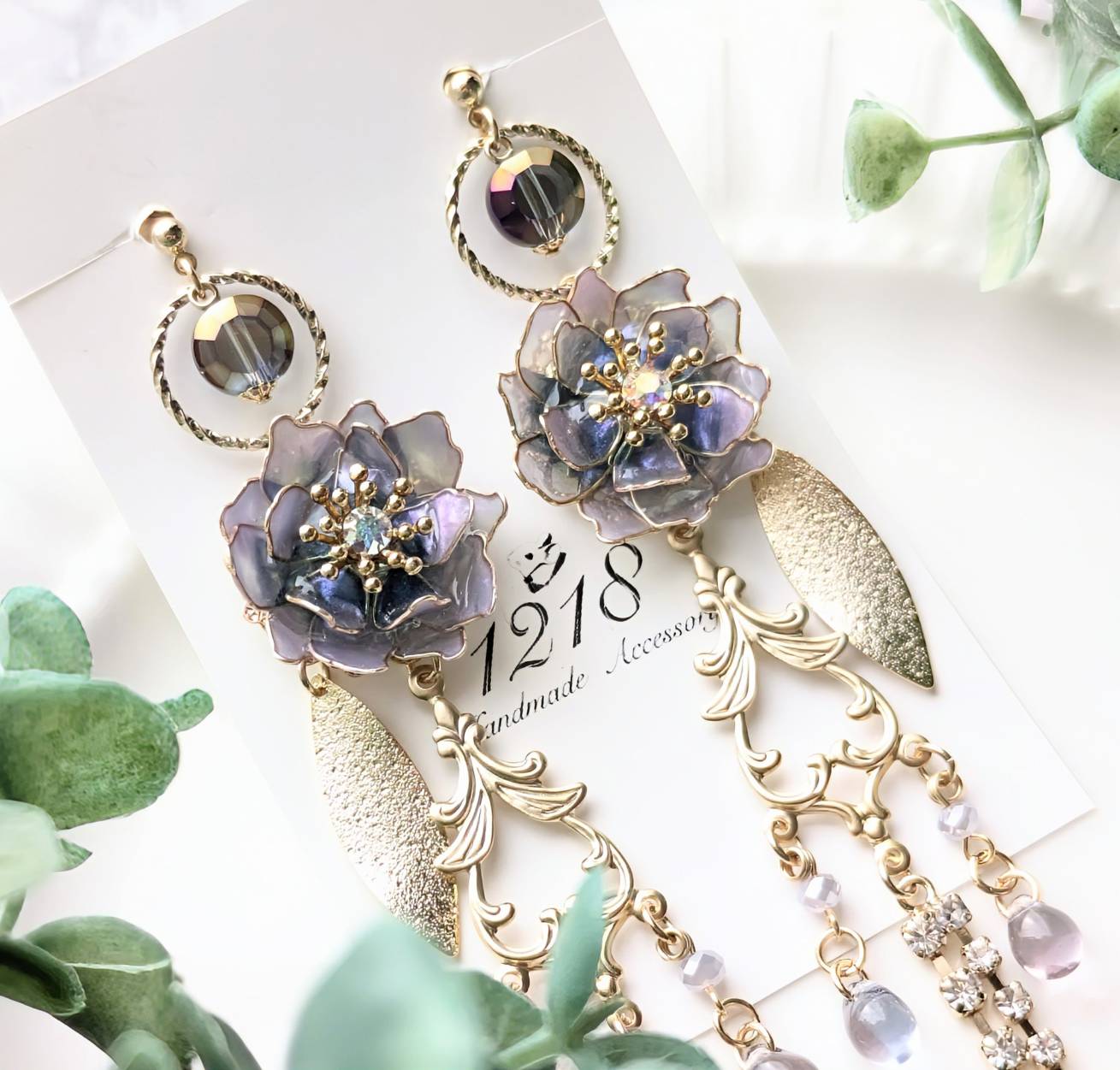 夜明けの色に染まる花 イヤリング・ピアス