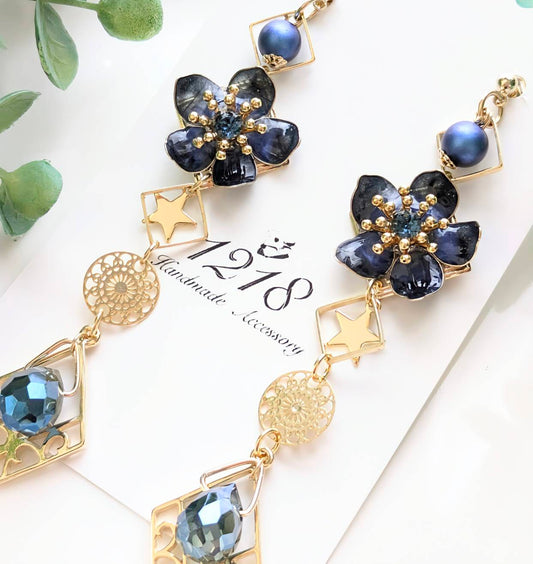 流れ星の青い花 イヤリング・ピアス