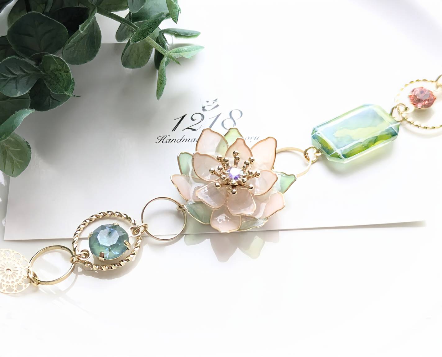 魔女の花庭の腕飾り ブレスレット/ライトピンク