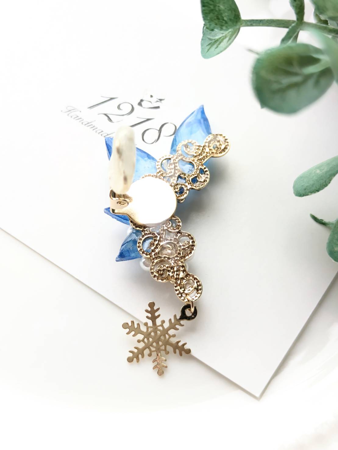 白銀に舞う雪の妖精 イヤーカフ