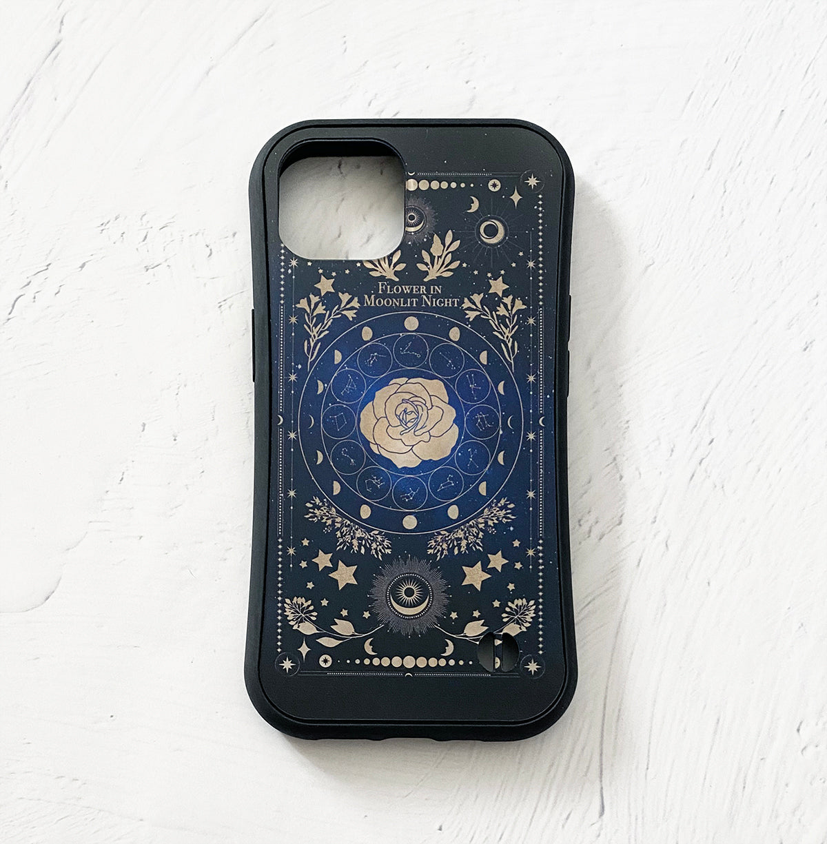 【iPhoneグリップケース】架空の洋書 "月夜の花" 12星座とアンティークフラワーの本