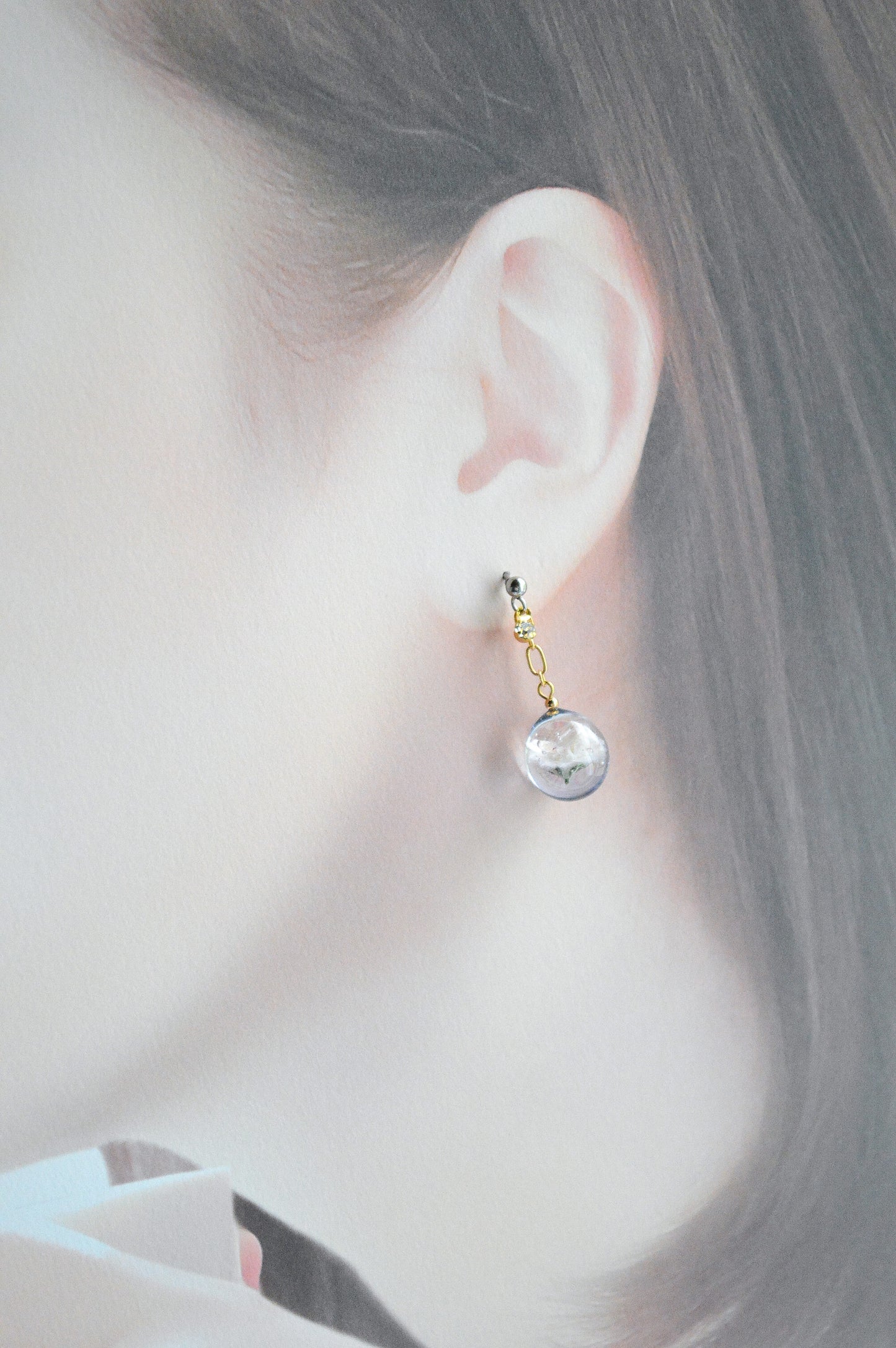 ころんとしたカスミ草のイヤリングorピアス