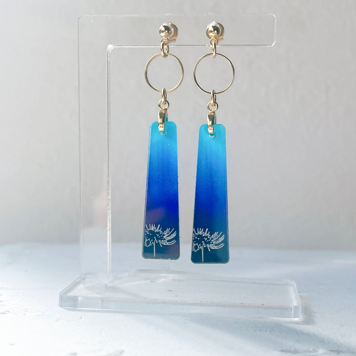 アオイ夜の彼岸花