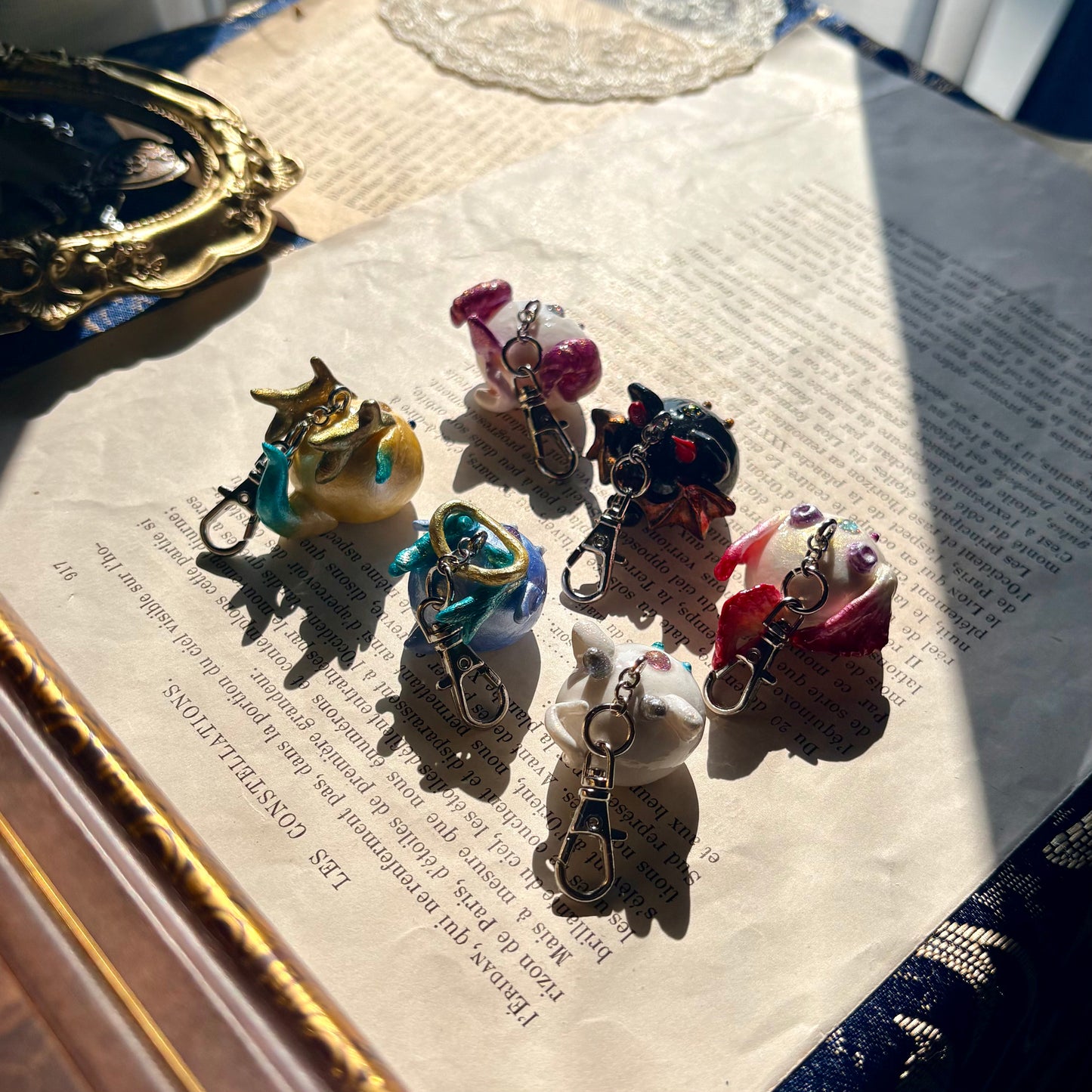 邂逅の使い魔キーチェーン