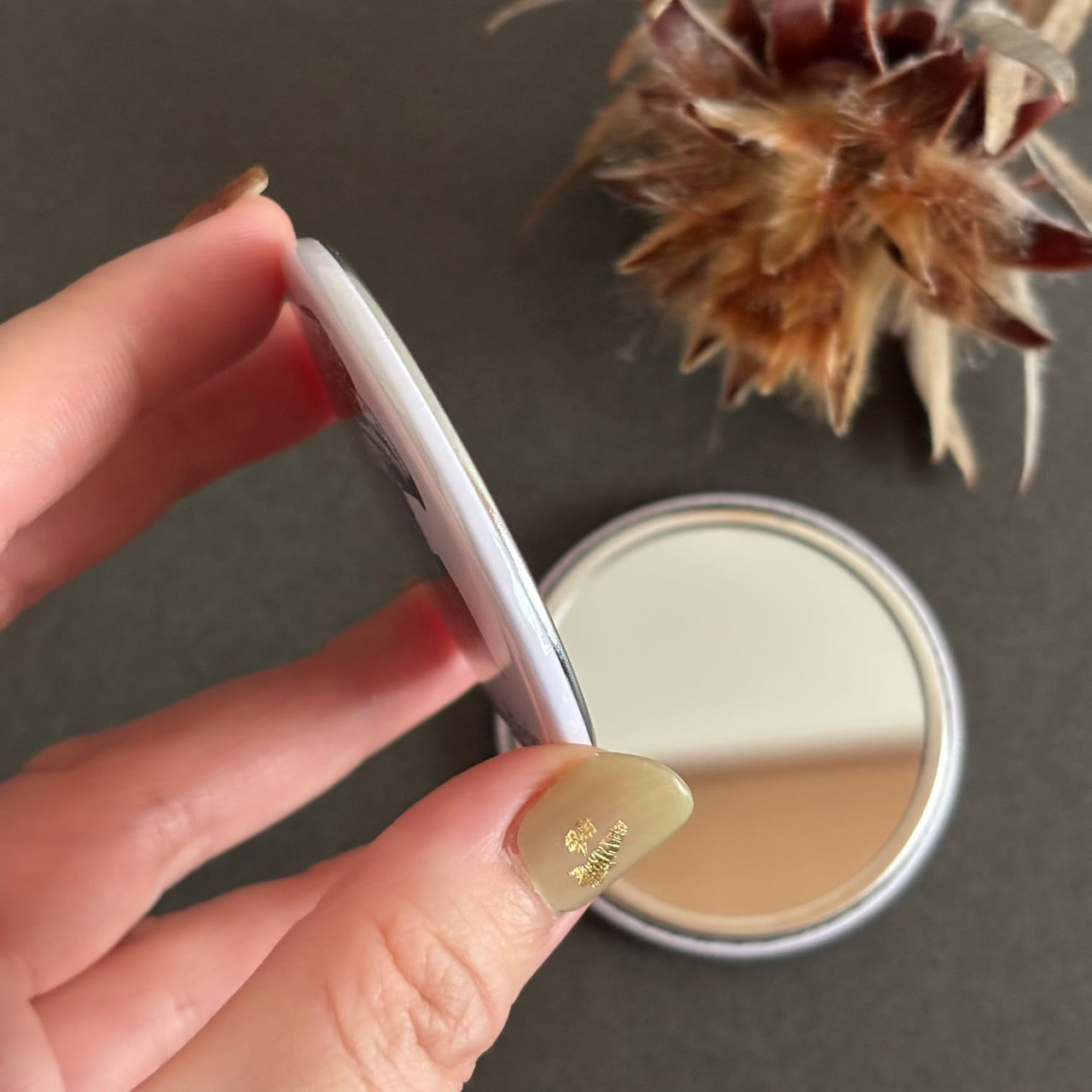 魔女の庭 おめかしヴィヴィとアルのミニラウンドミラー