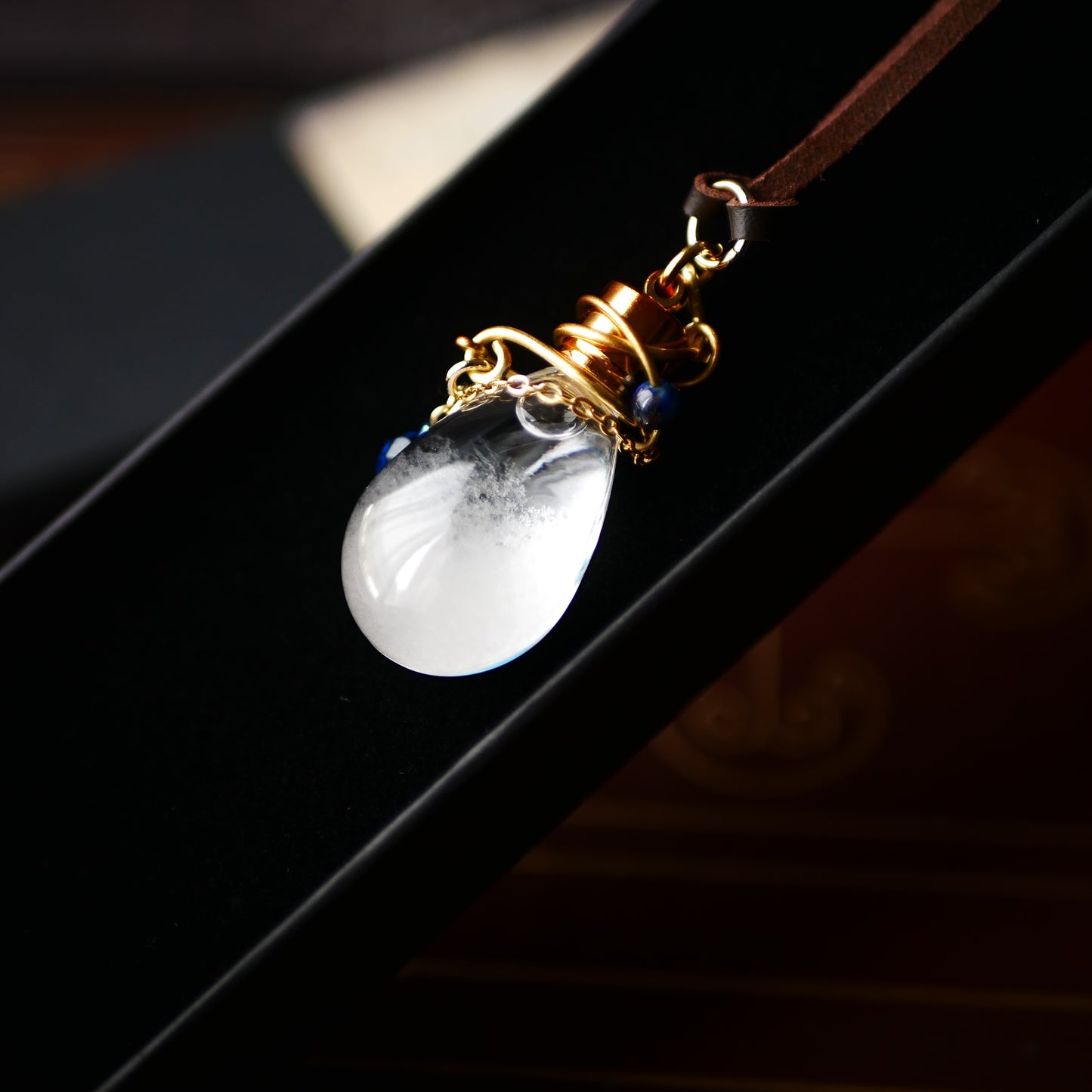 ストームグラス ネックレス「航海士の魔道具」ドロップ型ガラスボトル