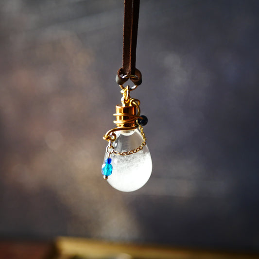 ストームグラス ネックレス「航海士の魔道具」ドロップ型ガラスボトル