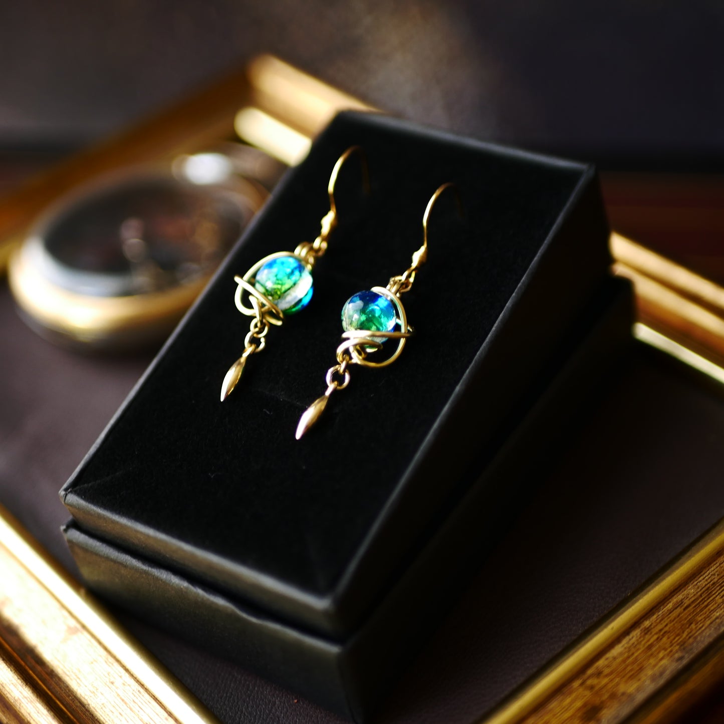 「一つ星」の耳飾り ディープブルー