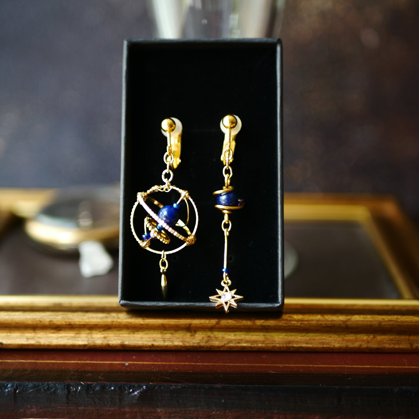 deviceシリーズ 天球儀の耳飾り ラピスラズリ