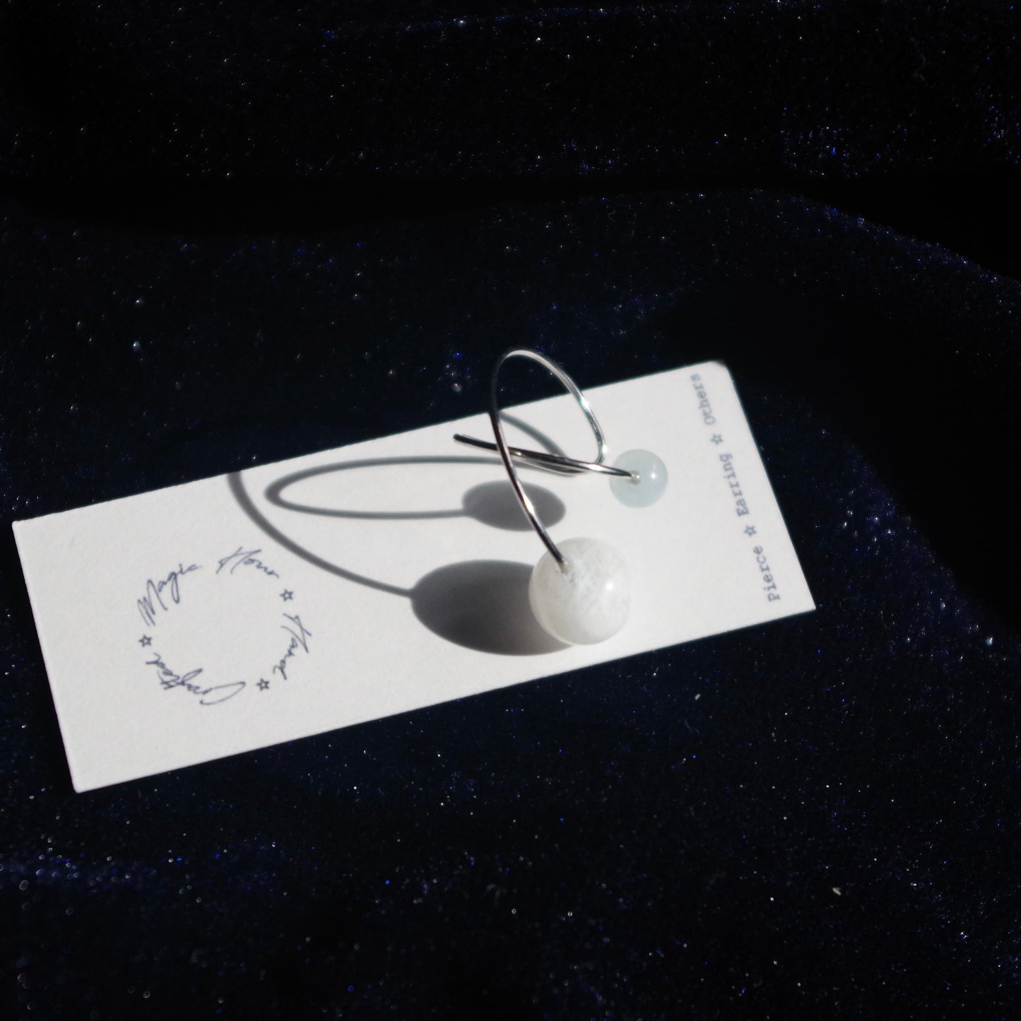 天然石イヤーカフPlanet Petite Luxe「Luna」