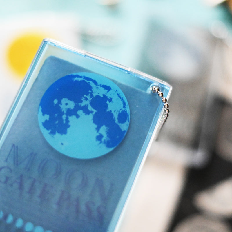 ムーンゲートパスケース クリア