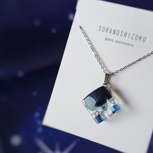 『夜空』キラキラガラスのネックレス Sサイズsquare