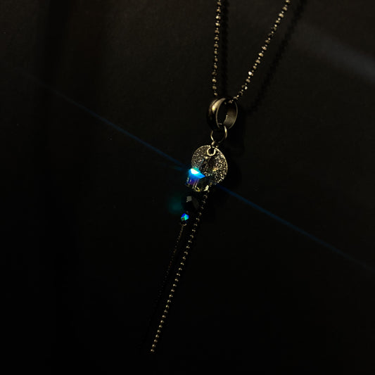 夜を彩る光 ネックレス