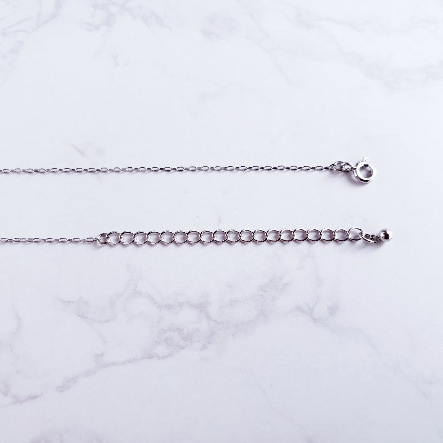 銀色の宝石星ネックレス【シルバー】