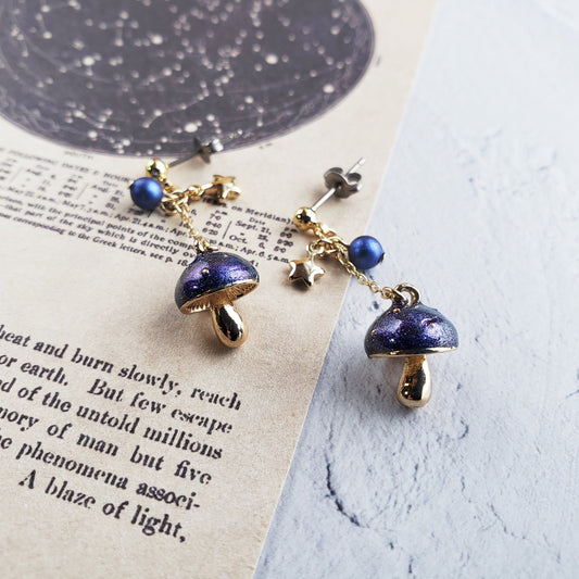 夜空のきのこピアス/イヤリング
