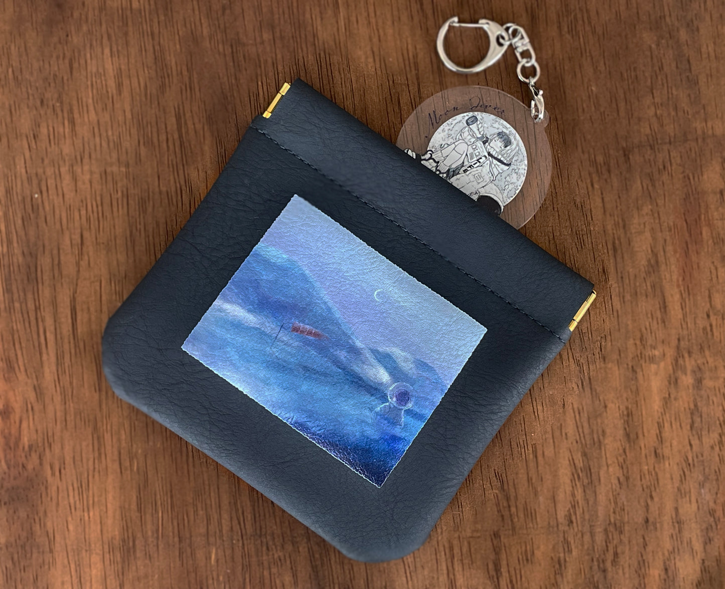 朝霞バネ口ポーチ