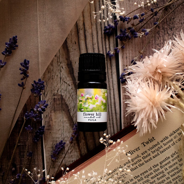 花畑広がるナイトタイムオイル《flower hill》|天然精油・爽やかな花の香り