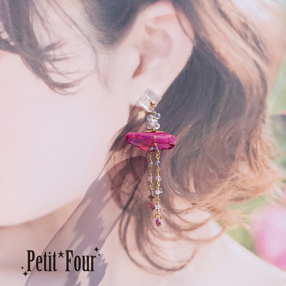 星空を泳ぐ海月 片耳用耳飾り