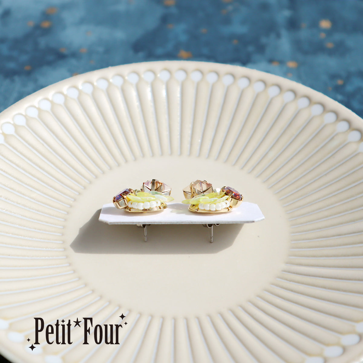 星花 ピアス/イヤリング