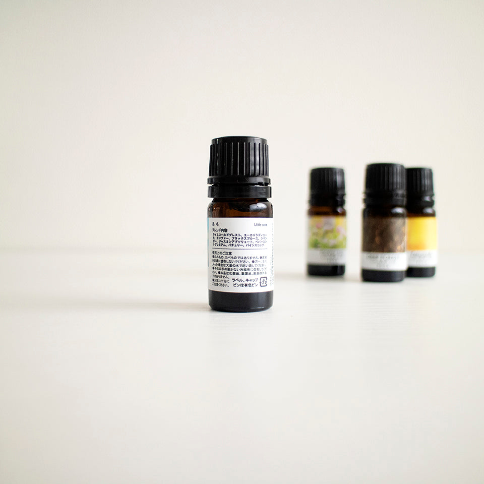 せせらぎ感じるナイトタイムオイル《Little oasis》|天然精油・涼やかな秘境