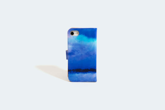 【スマホケース】青い夜空とお城を描いた、手帳型スマホケース