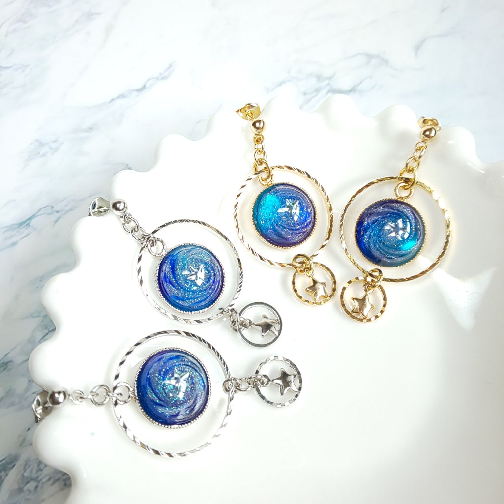 【ピアス&イヤリング】銀河の渦の耳飾り