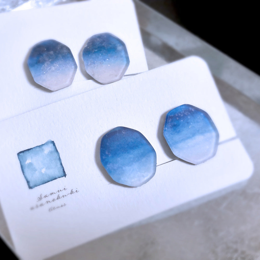 【ピアス&イヤリング】寒い朝の空気