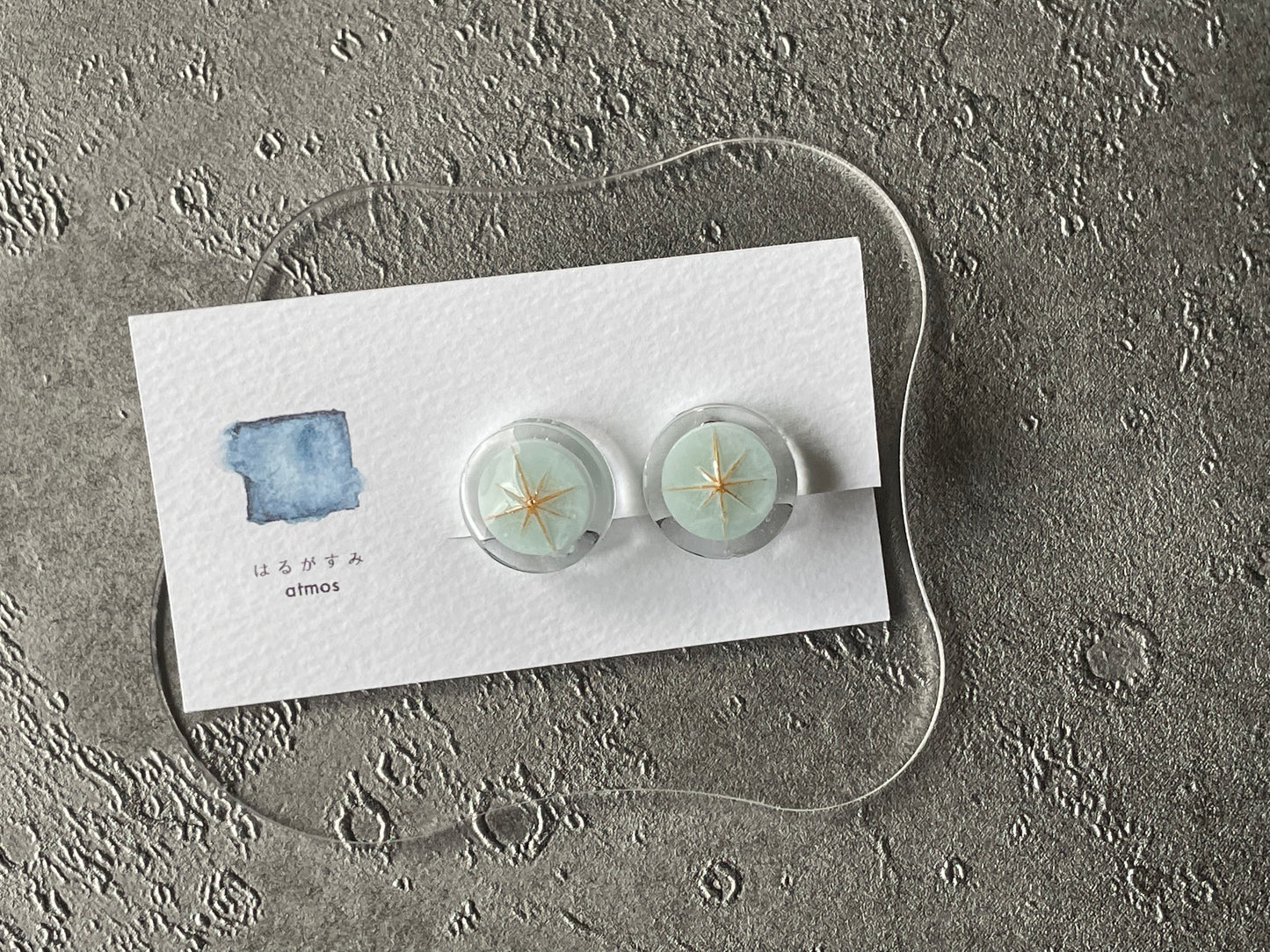 はるがすみの耳飾り