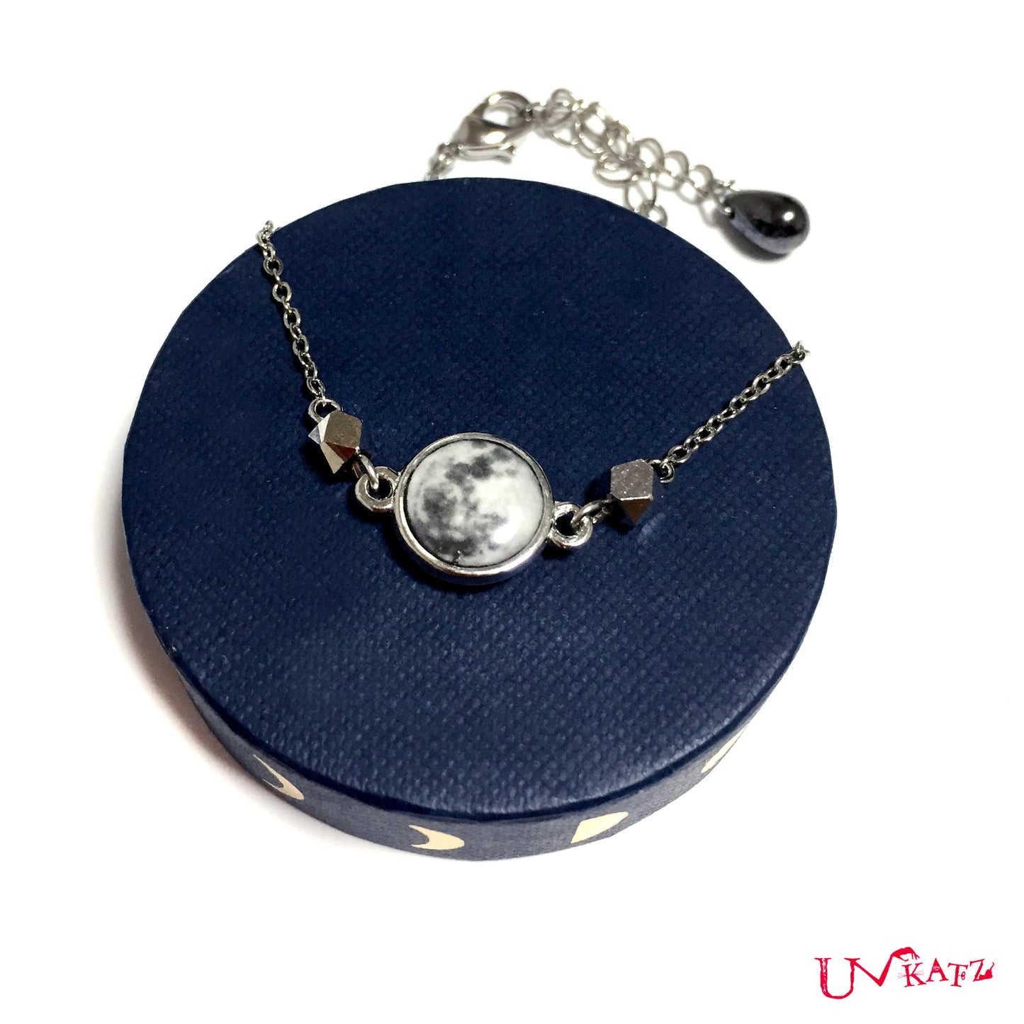 "MOON"ブレスレット
